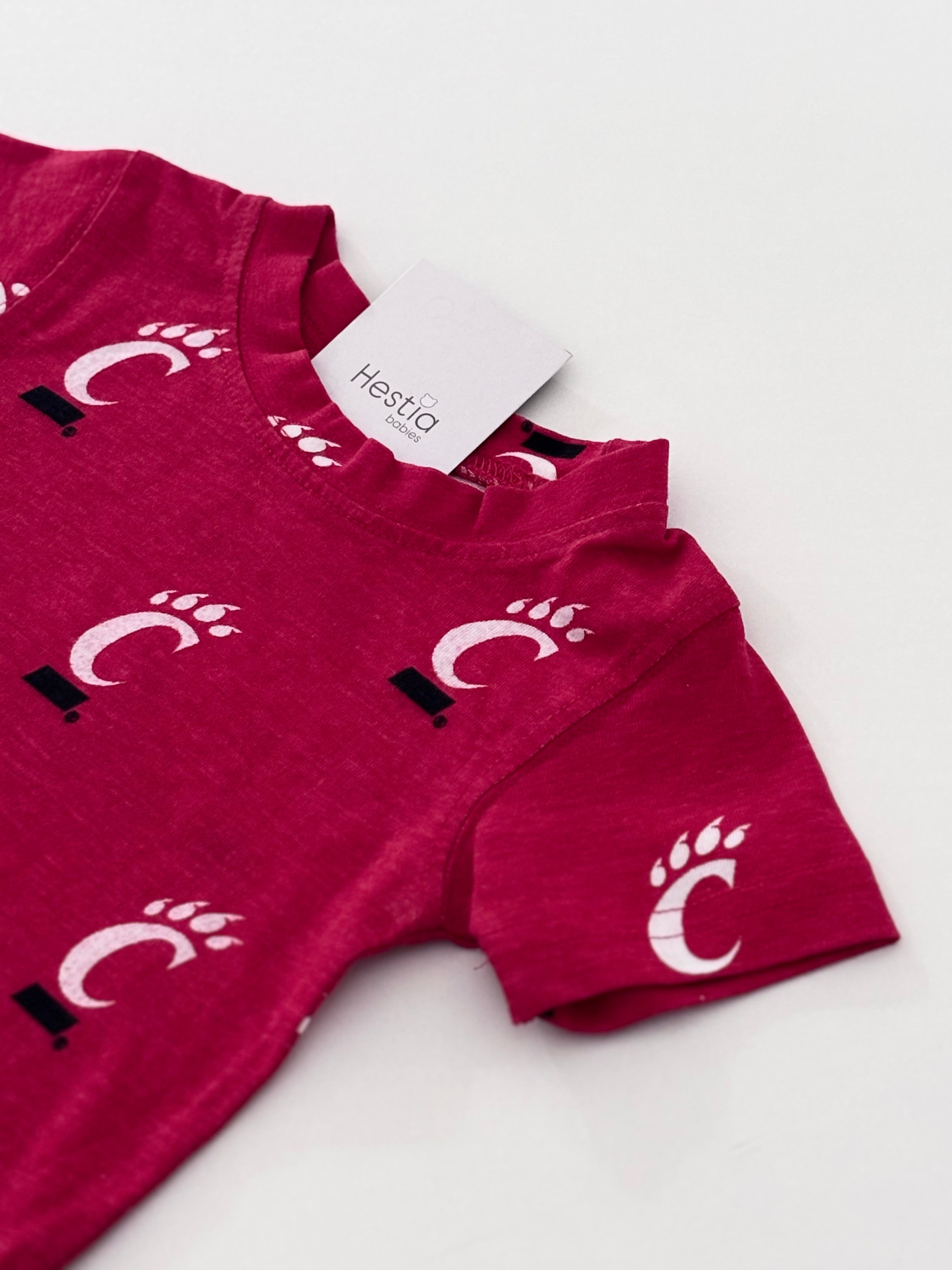 C FOOT RED ONESIE 3-6 months